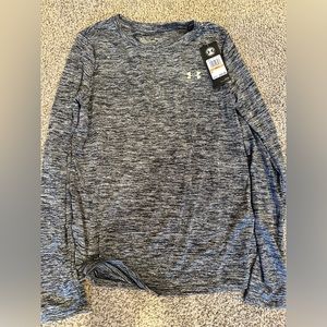 NWT Under Armour long sleeve shirt